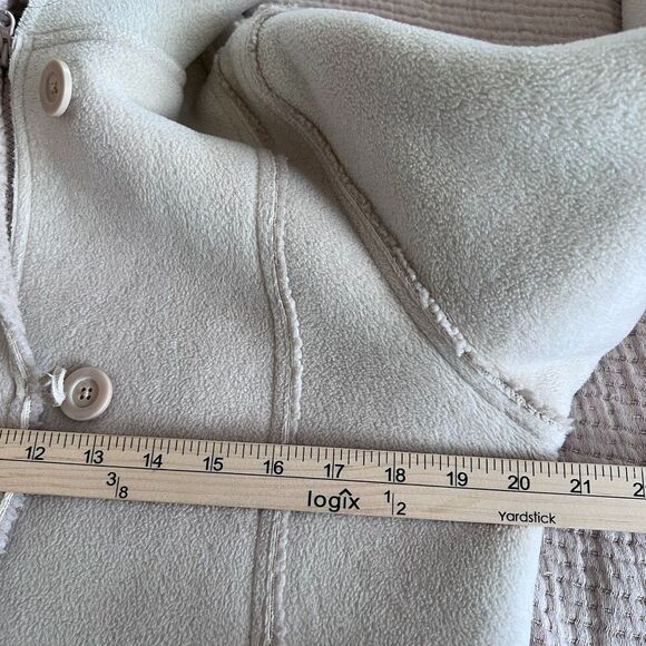 Old Navy Sherpa Fleece Jacket Women Large Beige Zip Buttons Pockets Cozy Winter - Picture 13 of 16